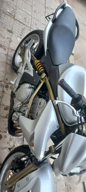 Kawasaki ER | Mobile.bg    7