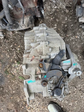 Volvo V40 2.0d D3 163к.с ръчна скоростна кутия, снимка 4