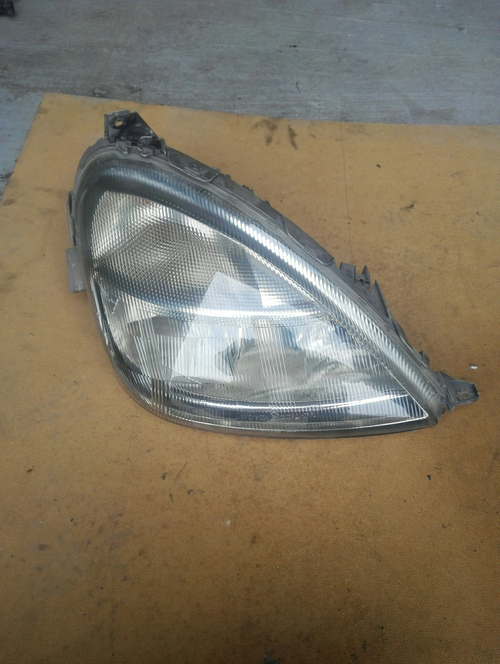 ��� ����� �������� �-����� | Mobile.bg � ����������� 1