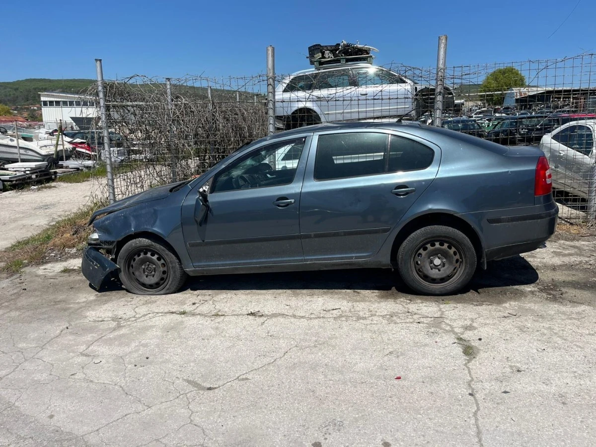 На части Skoda Octavia Шкода Октавия 2 140коня седан