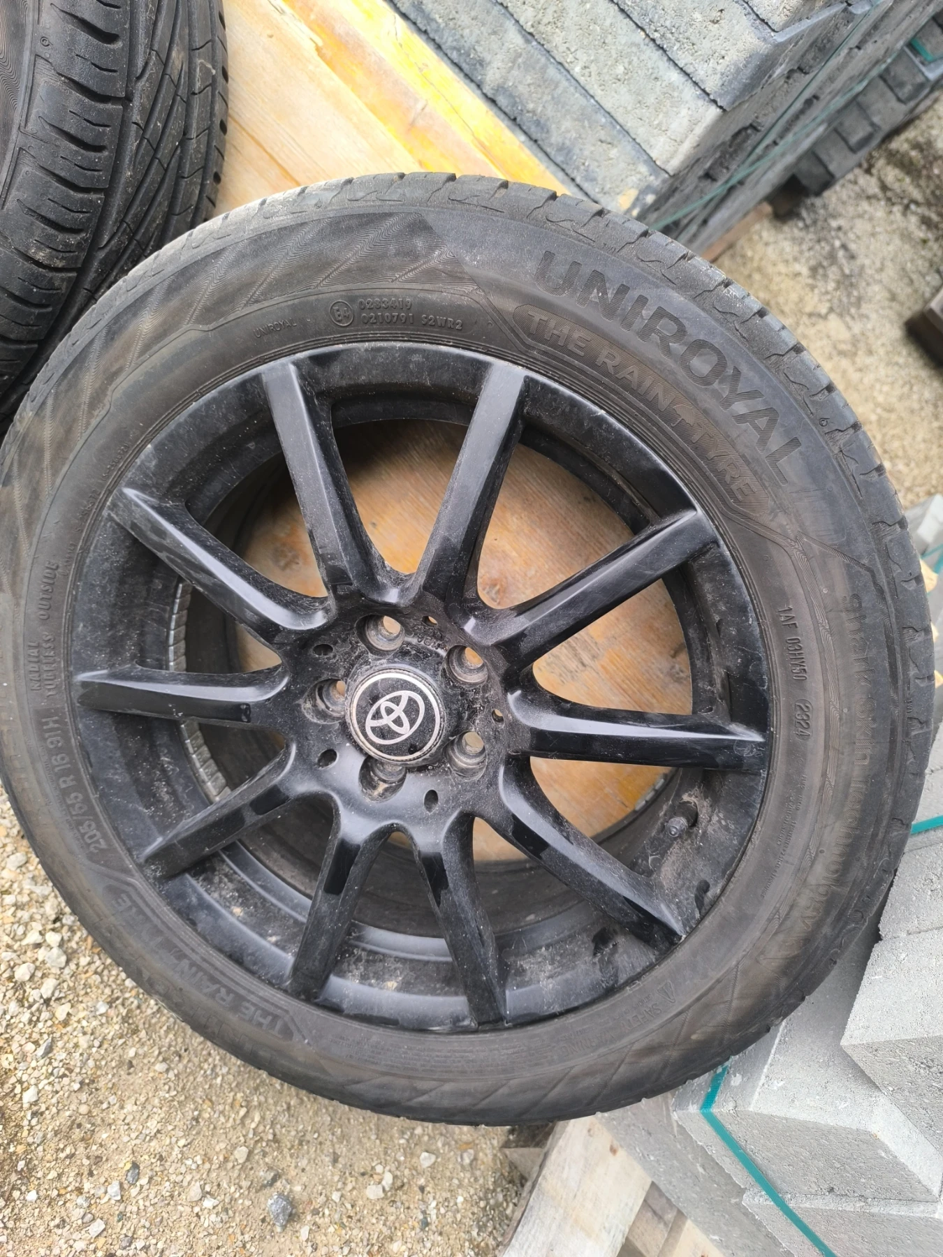���� � ������ 205/55R16 | Mobile.bg � ����������� 3