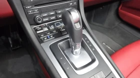 Porsche 911 Carrera* BOSE* ПОДГРЕВ ВОЛАН* КРАЙНА ЦЕНА, снимка 9