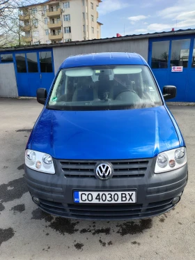     VW Caddy 1.6i