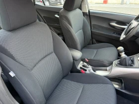 Toyota Auris 1, 4 Бензин 140 000км. - 5500 € / 10757.07 лв. - 17370801 13