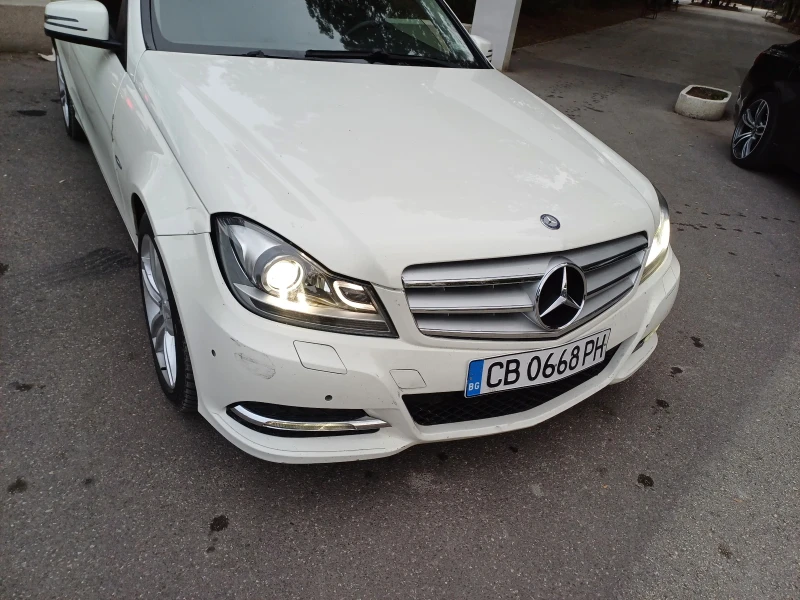 Mercedes-Benz C 250, снимка 5 - Автомобили и джипове - 47291775