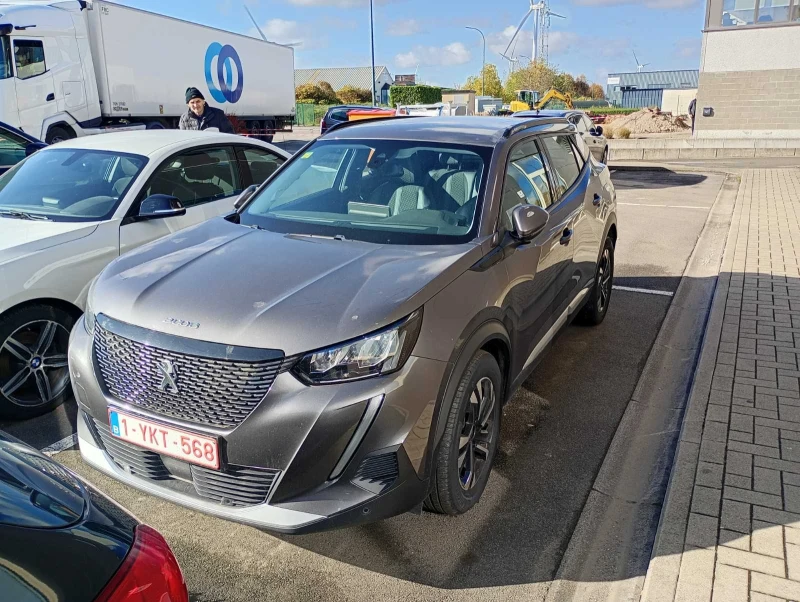 Peugeot 2008, снимка 4 - Автомобили и джипове - 47701119