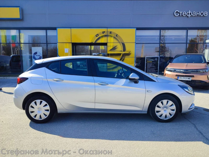 Opel Astra Enjoy 1.6CDTI (136hp) MT6, снимка 5 - Автомобили и джипове - 49252898