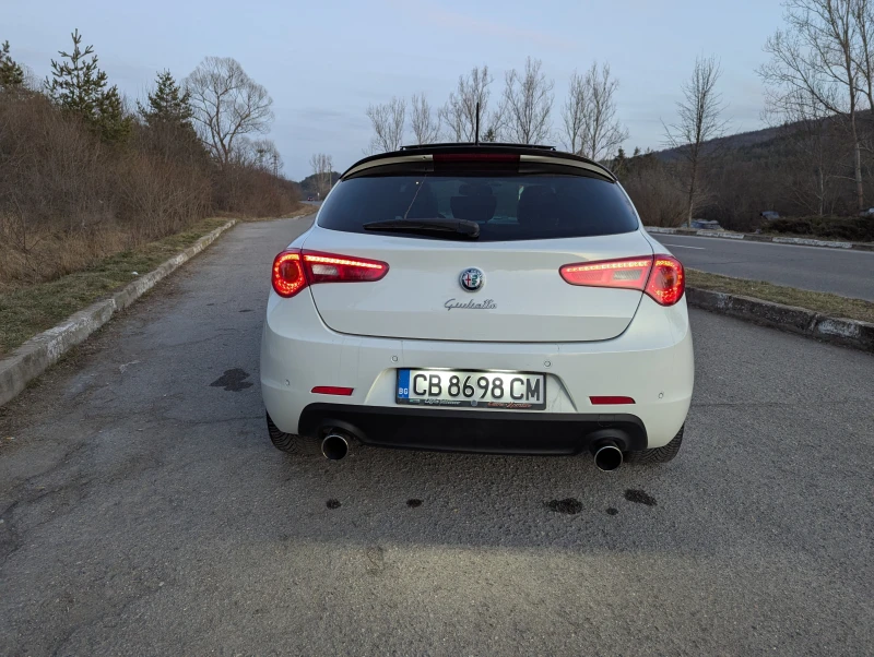 Alfa Romeo Giulietta QV, снимка 4 - Автомобили и джипове - 49416109