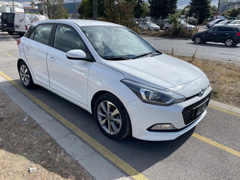 Hyundai I20 1.25I-BI-FUEL-LED-ФАБРИЧЕН ГАЗОВ ИНЖЕКЦИОН, снимка 2 - Автомобили и джипове - 51916455