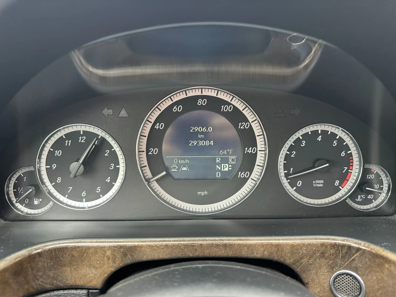 Mercedes-Benz E 500 5.5i 388 к.с. 4matic, снимка 13 - Автомобили и джипове - 52362951