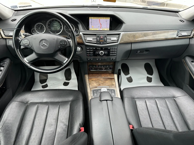 Mercedes-Benz E 500 5.5i 388 к.с. 4matic, снимка 10 - Автомобили и джипове - 52362951