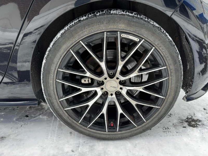 VW Golf * Manual * CARFAX * ЦЕНА ДО БГ, снимка 15 - Автомобили и джипове - 53469430