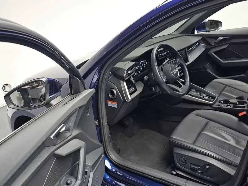 Audi A3 40 Tfsi, снимка 10 - Автомобили и джипове - 55390227