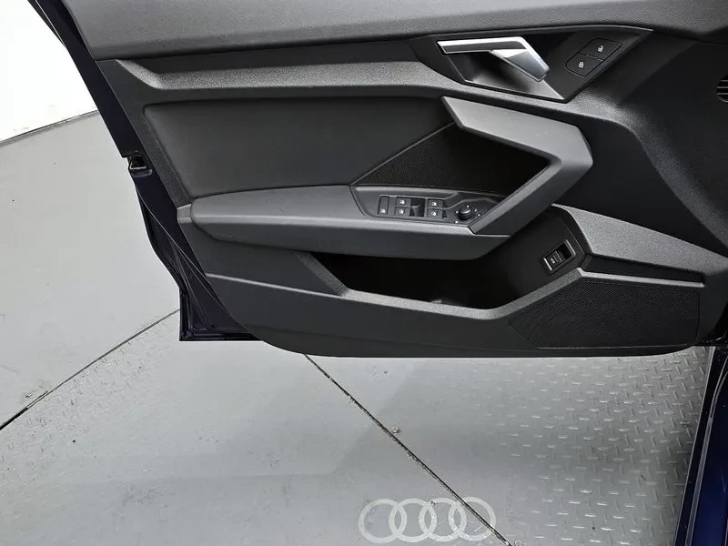 Audi A3 40 Tfsi, снимка 17 - Автомобили и джипове - 55390227