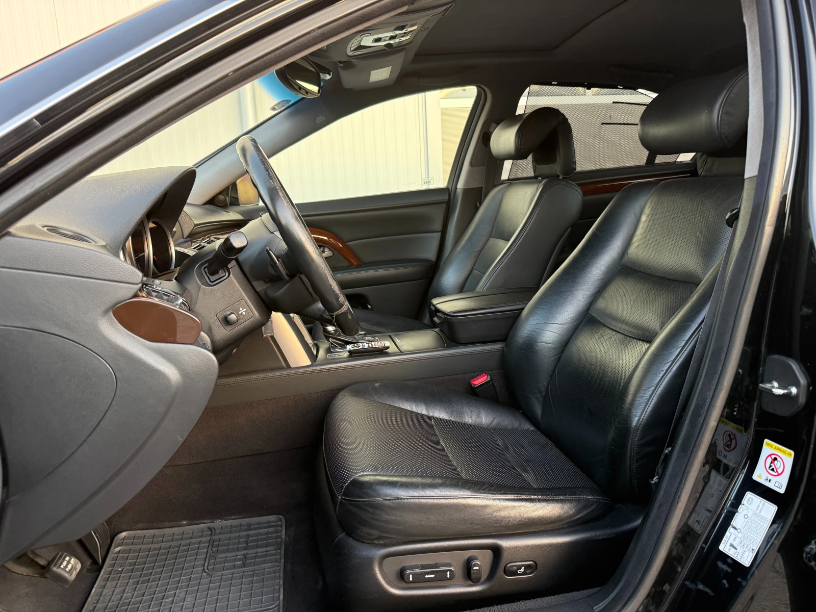 Honda Legend реален пробег, снимка 10 - Автомобили и джипове - 39675437