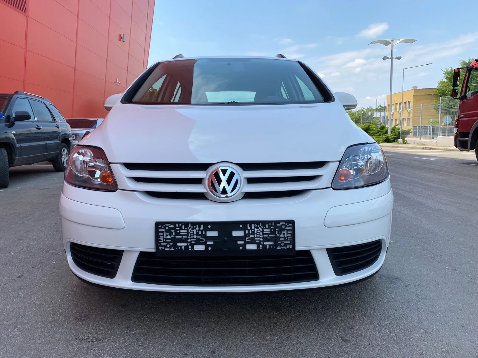 VW Golf Plus 1.6 БЕНЗИН-ГАЗ 102к.с. - изображение 2