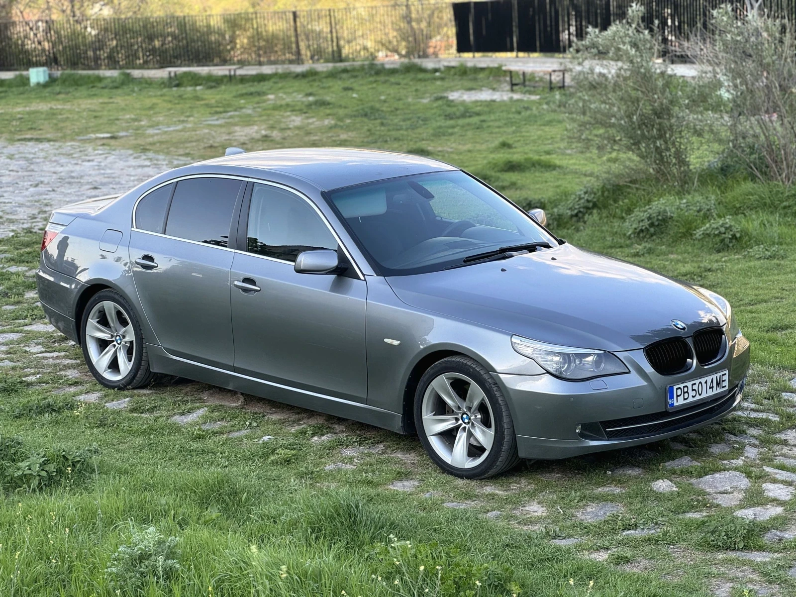 BMW 525 Facelift - изображение 5