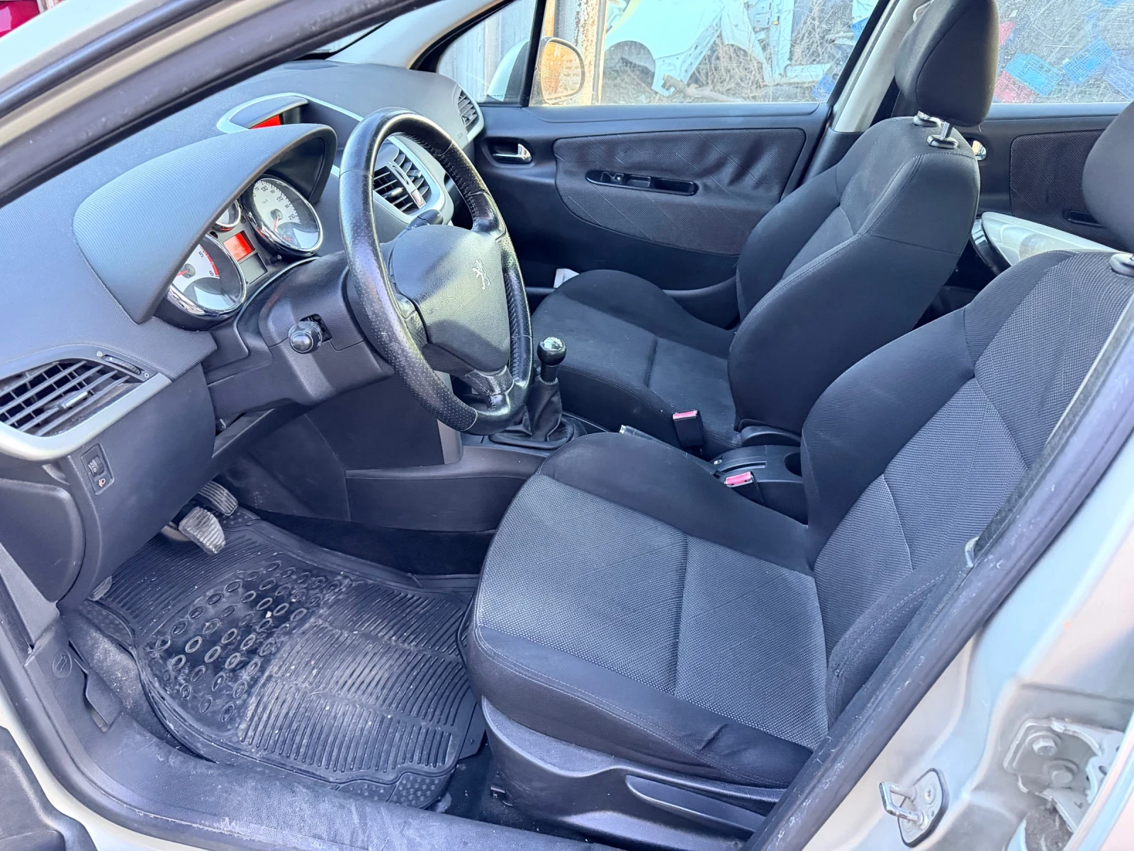 Peugeot 207 1.6HDI | Mobile.bg � ����������� 5