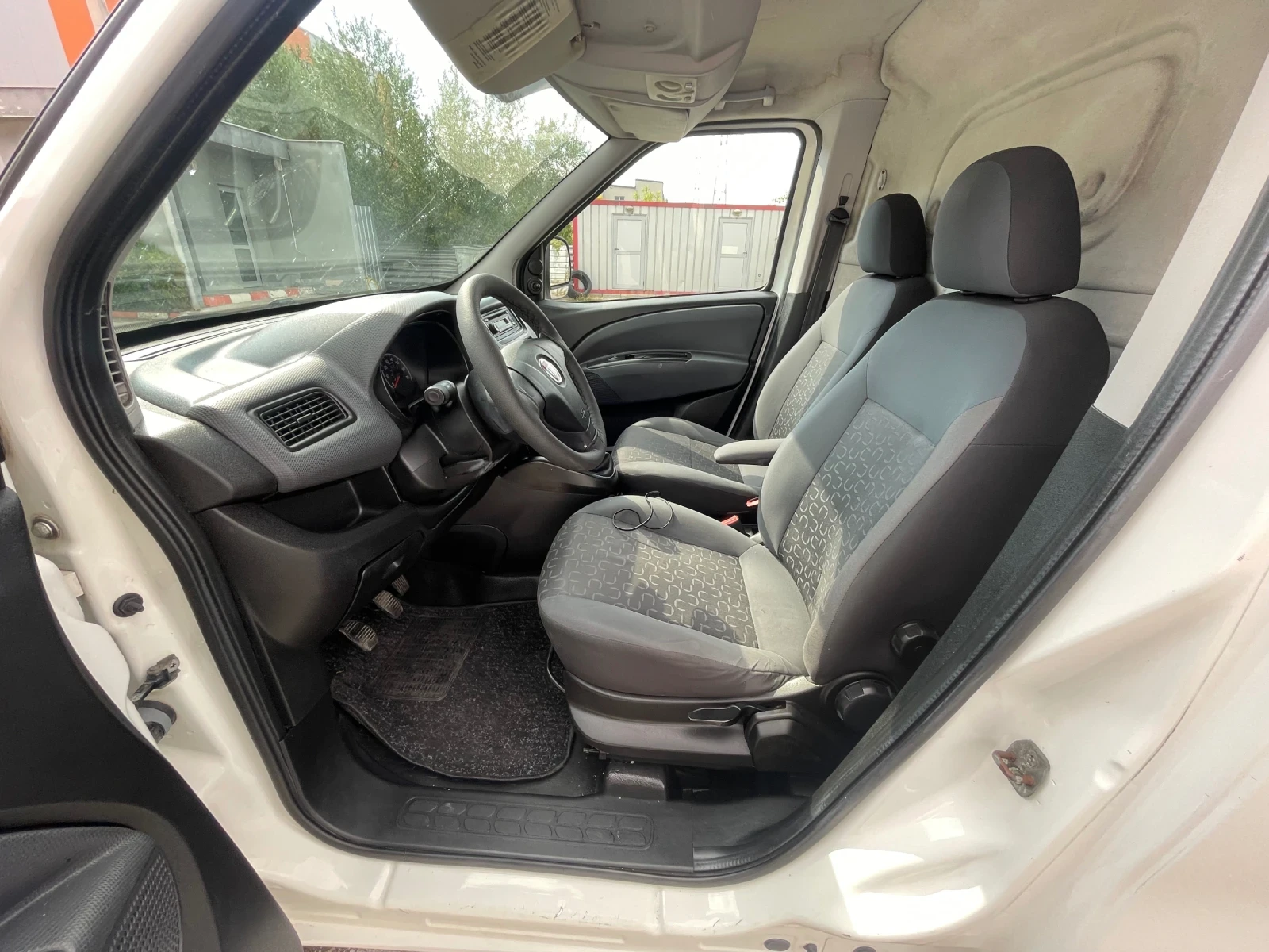 Fiat Doblo Пикап - изображение 9