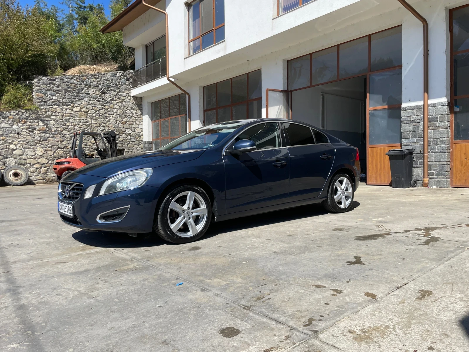 Volvo S60 D5 SUMMUM - изображение 2