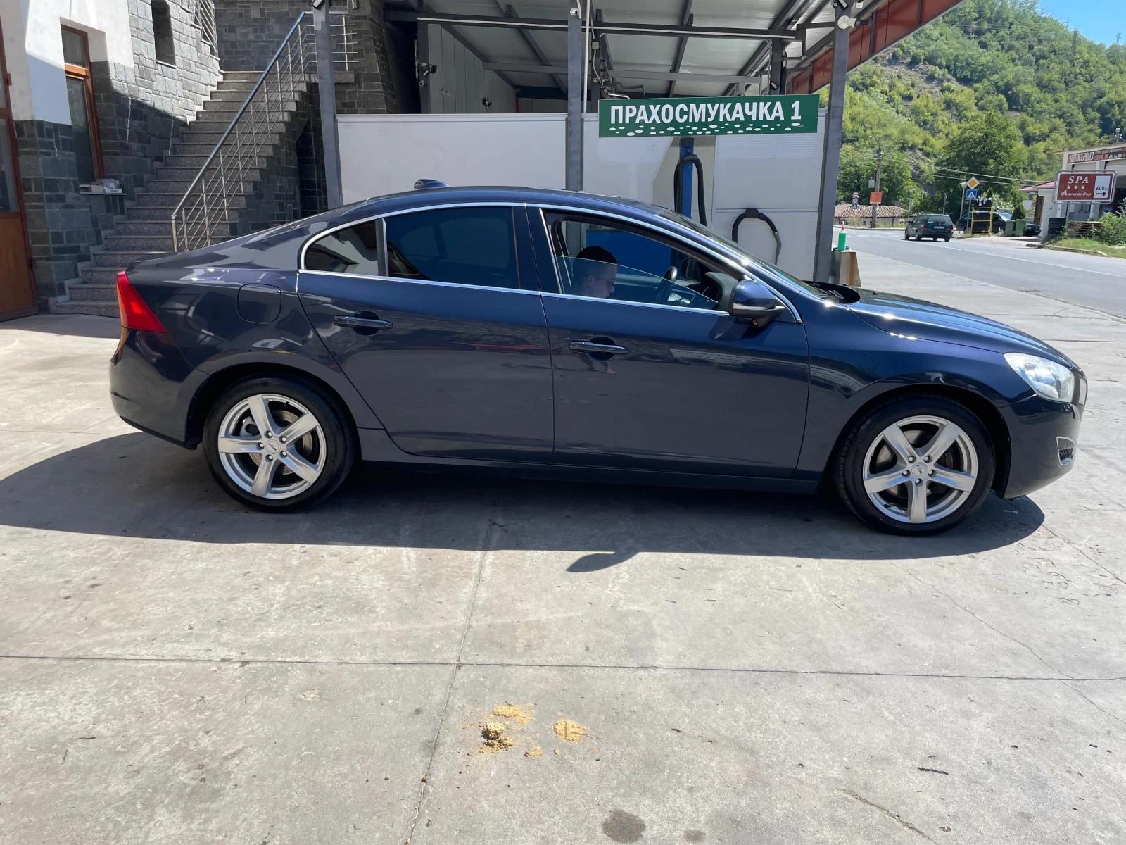 Volvo S60 D5 SUMMUM - изображение 3
