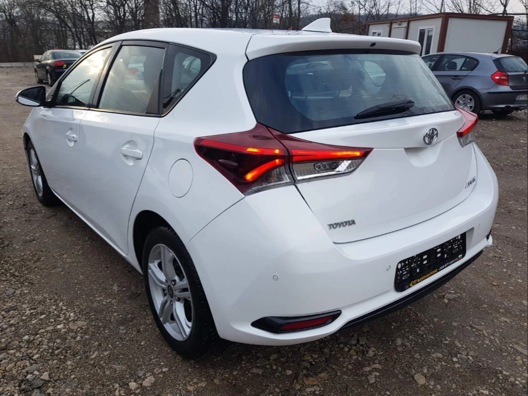 Toyota Auris 1.4 D-4D / ТОП - изображение 7