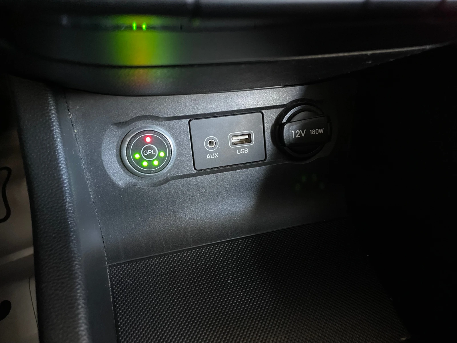 Hyundai I20 1.25I-BI-FUEL-LED-   | Mobile.bg   13