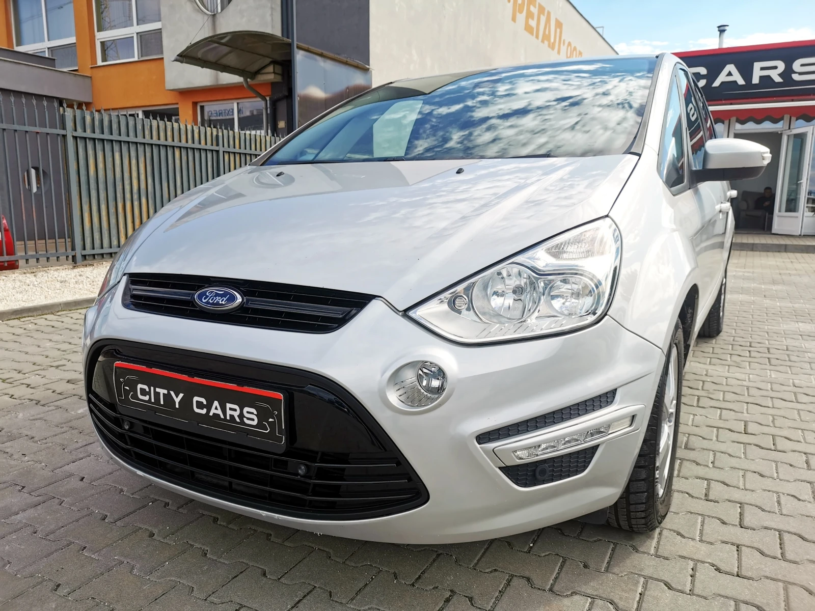 Ford S-Max 2.0 CDTI - изображение 2