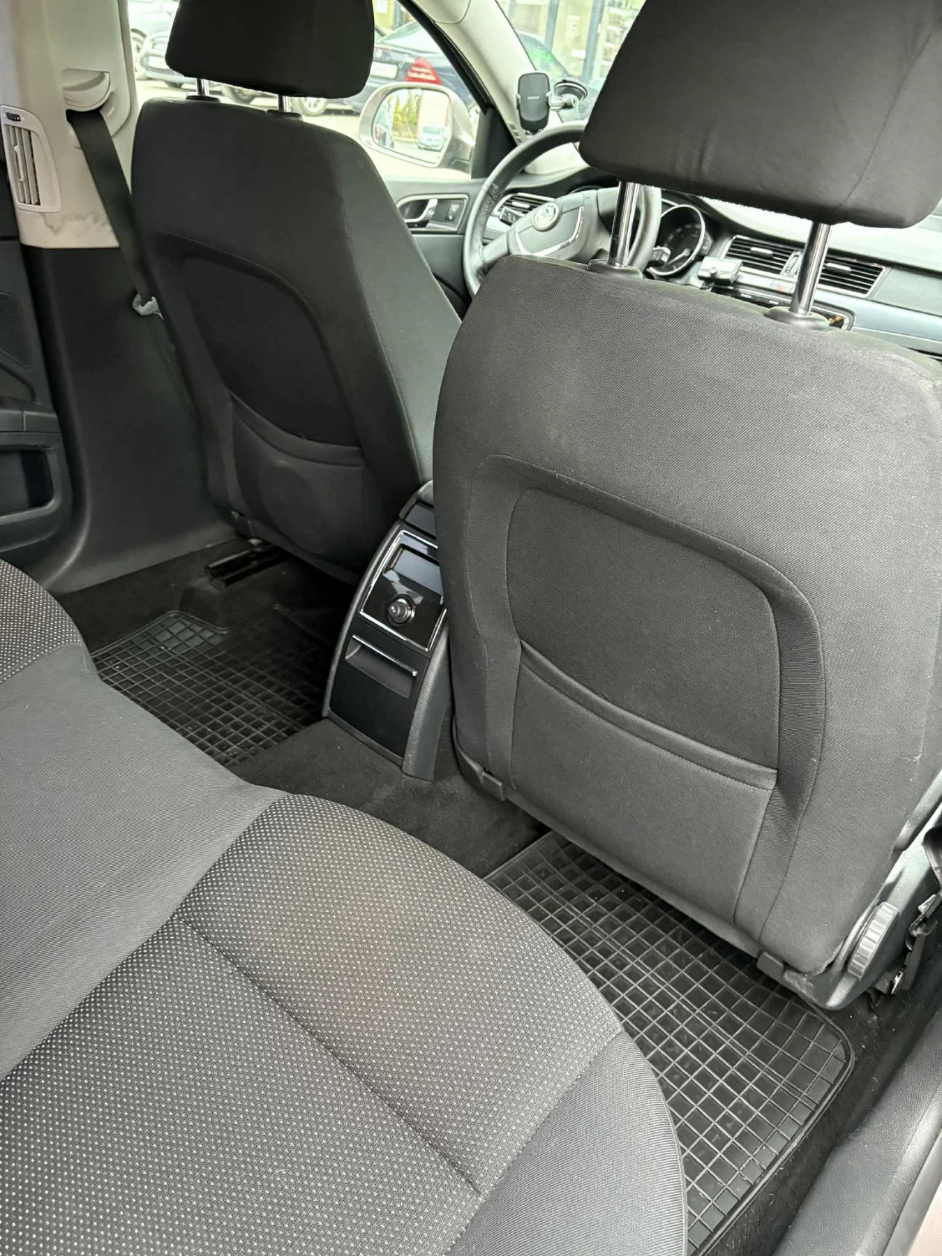 Skoda Superb 1.6 TDI | Mobile.bg � ����������� 7