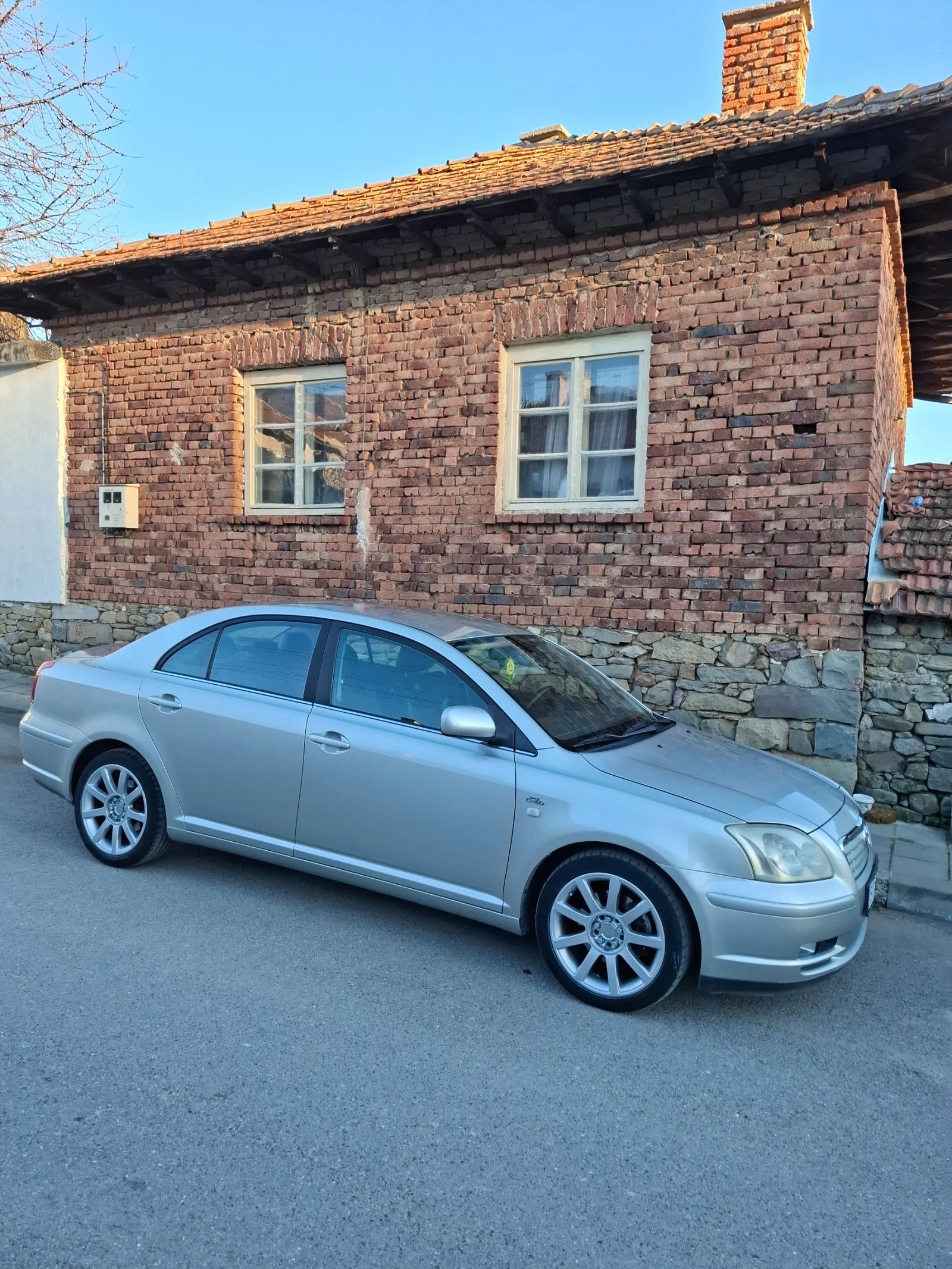 Toyota Avensis | Mobile.bg   7