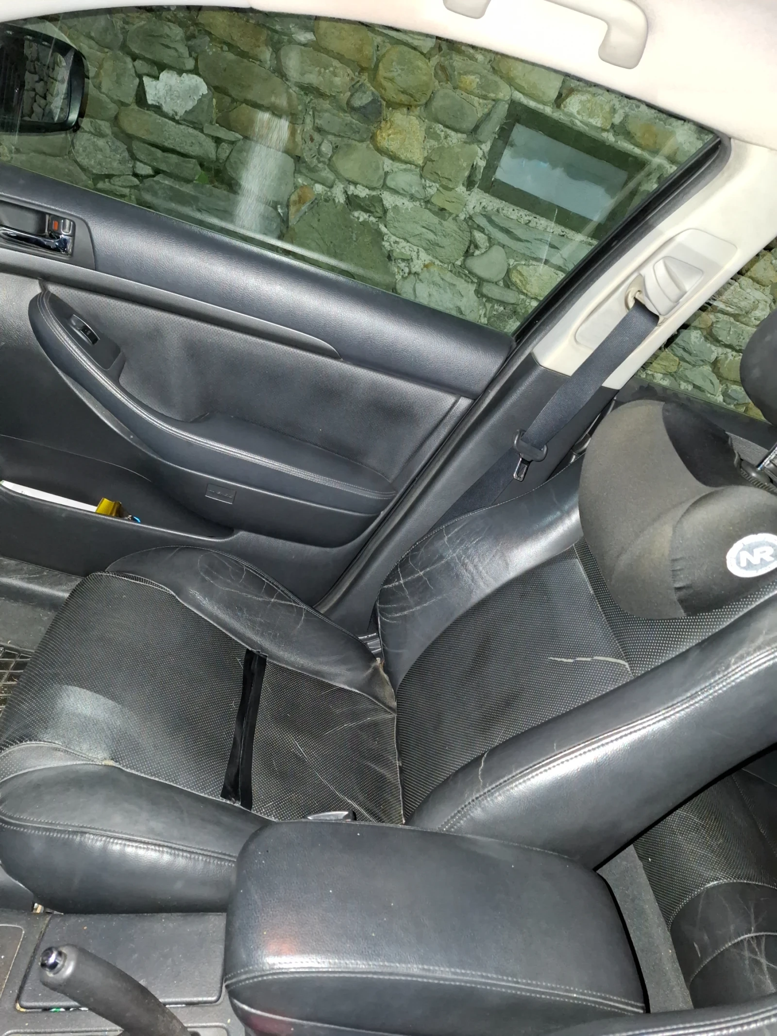 Toyota Avensis | Mobile.bg   12