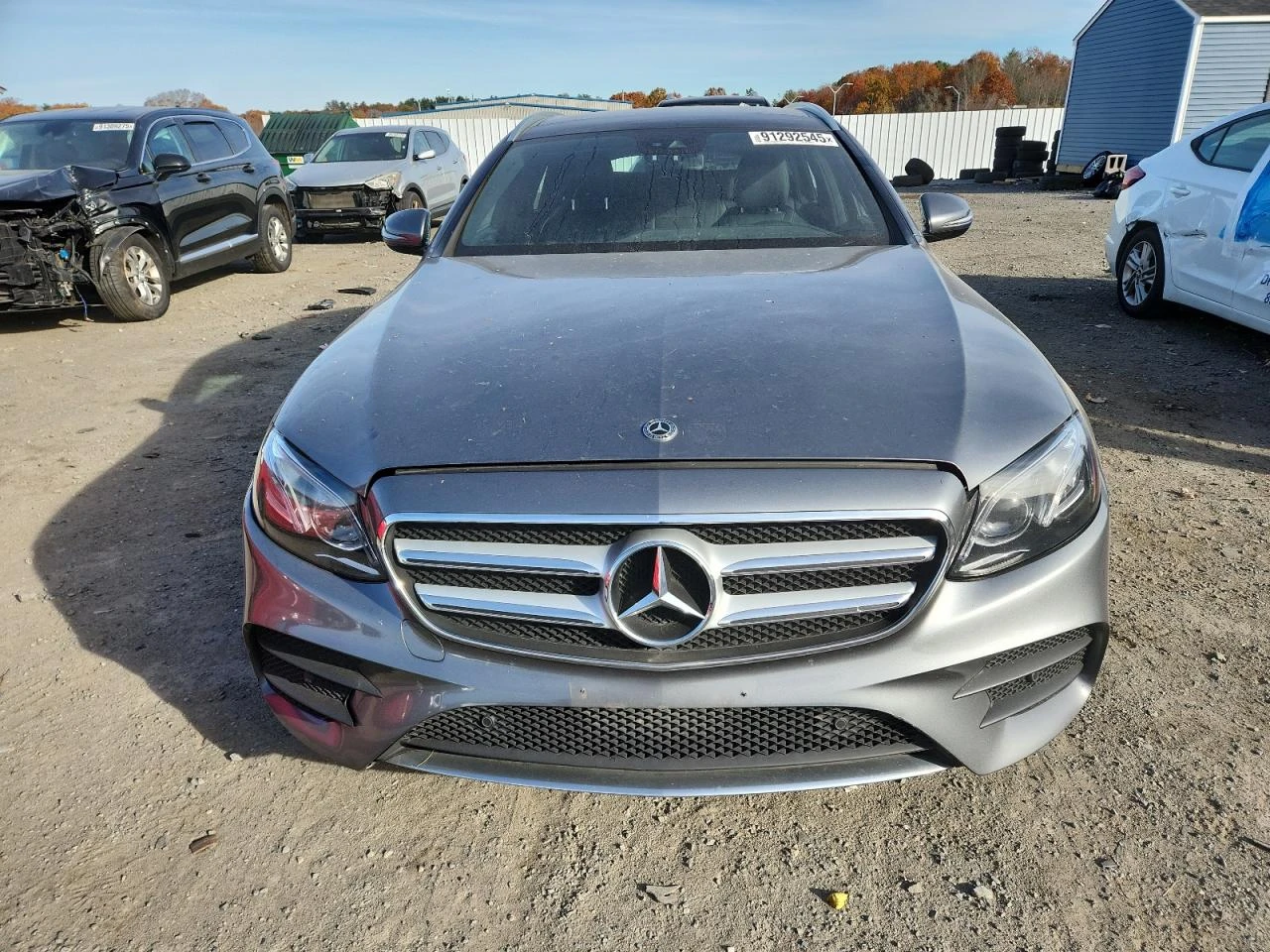 Mercedes-Benz E 400 4MATIC| AMG PKG| DIGITAL| BURMESTER - изображение 2