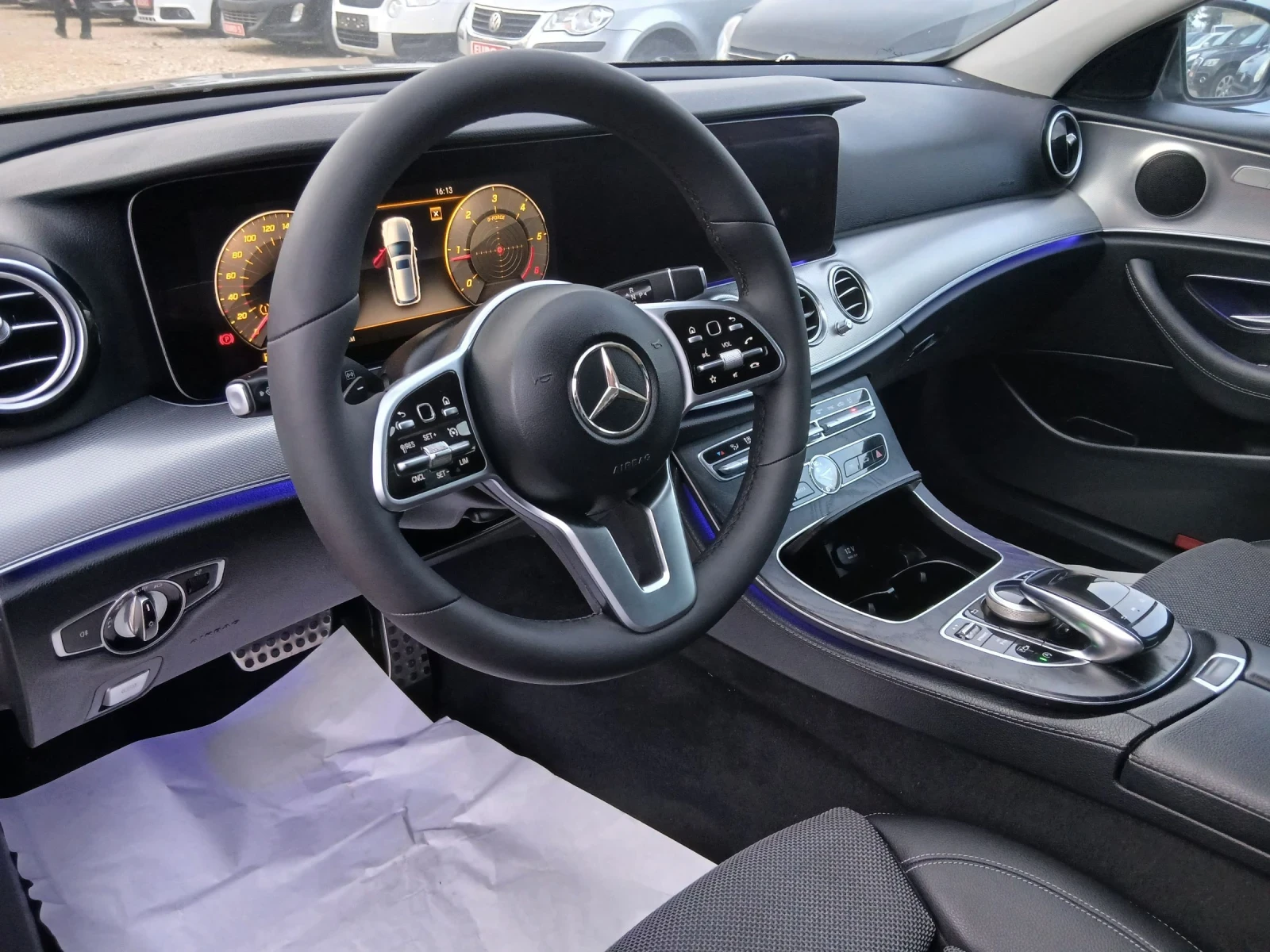 Mercedes-Benz E 220 АВТОМАТИК ЕВРО6 - изображение 9