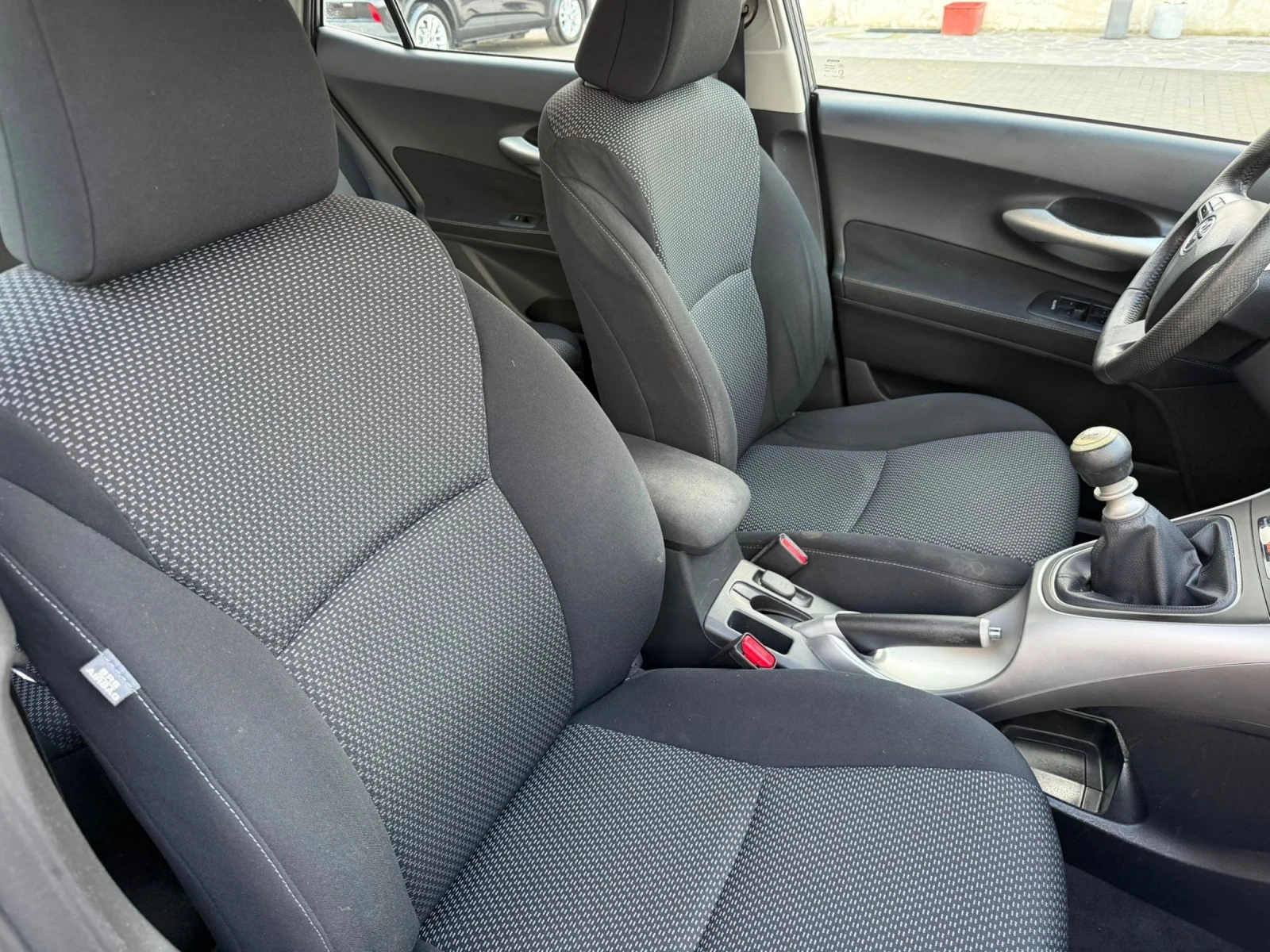 Toyota Auris 1, 3 ������ 140 000��. �������!!! FACELIFT!!! | Mobile.bg � ����������� 13