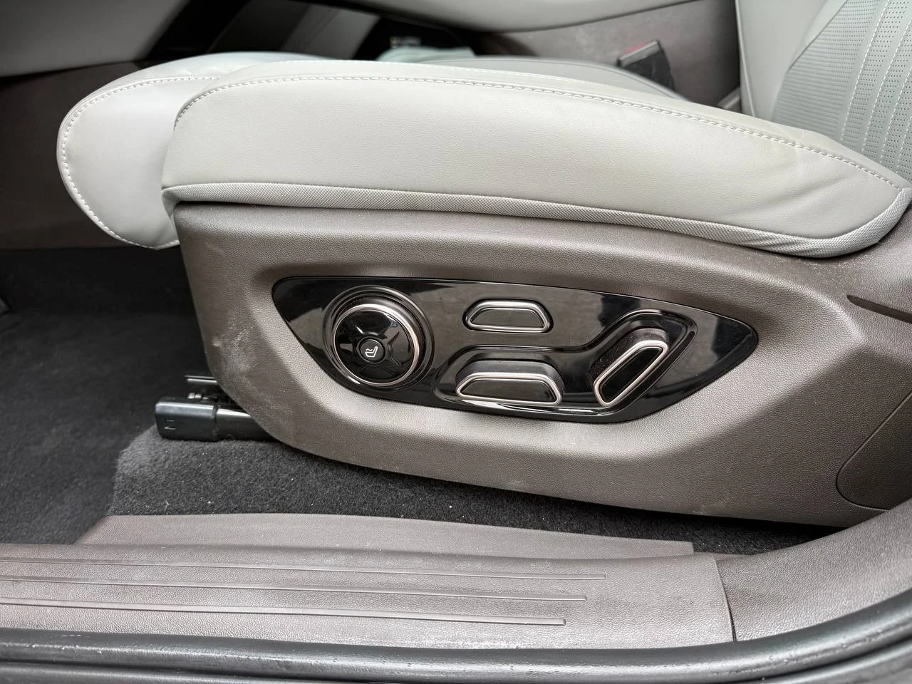 Denza N7 Max | Mobile.bg � ����������� 17