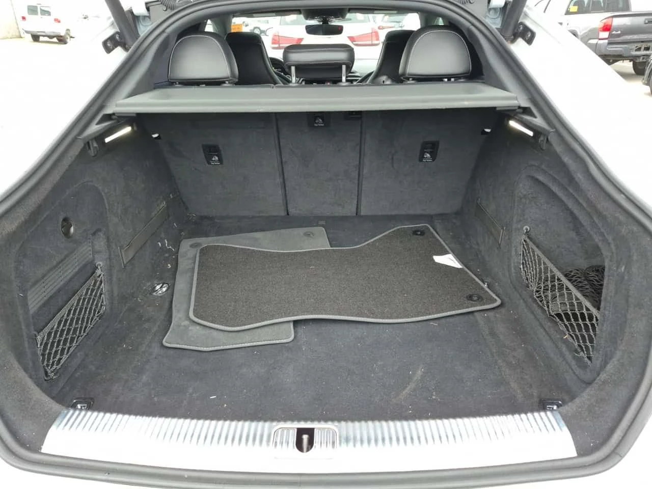 Audi S5 TECHNIK/360/DIS/MASSAGE/PANO/B&O, снимка 14 - Автомобили и джипове - 53868332