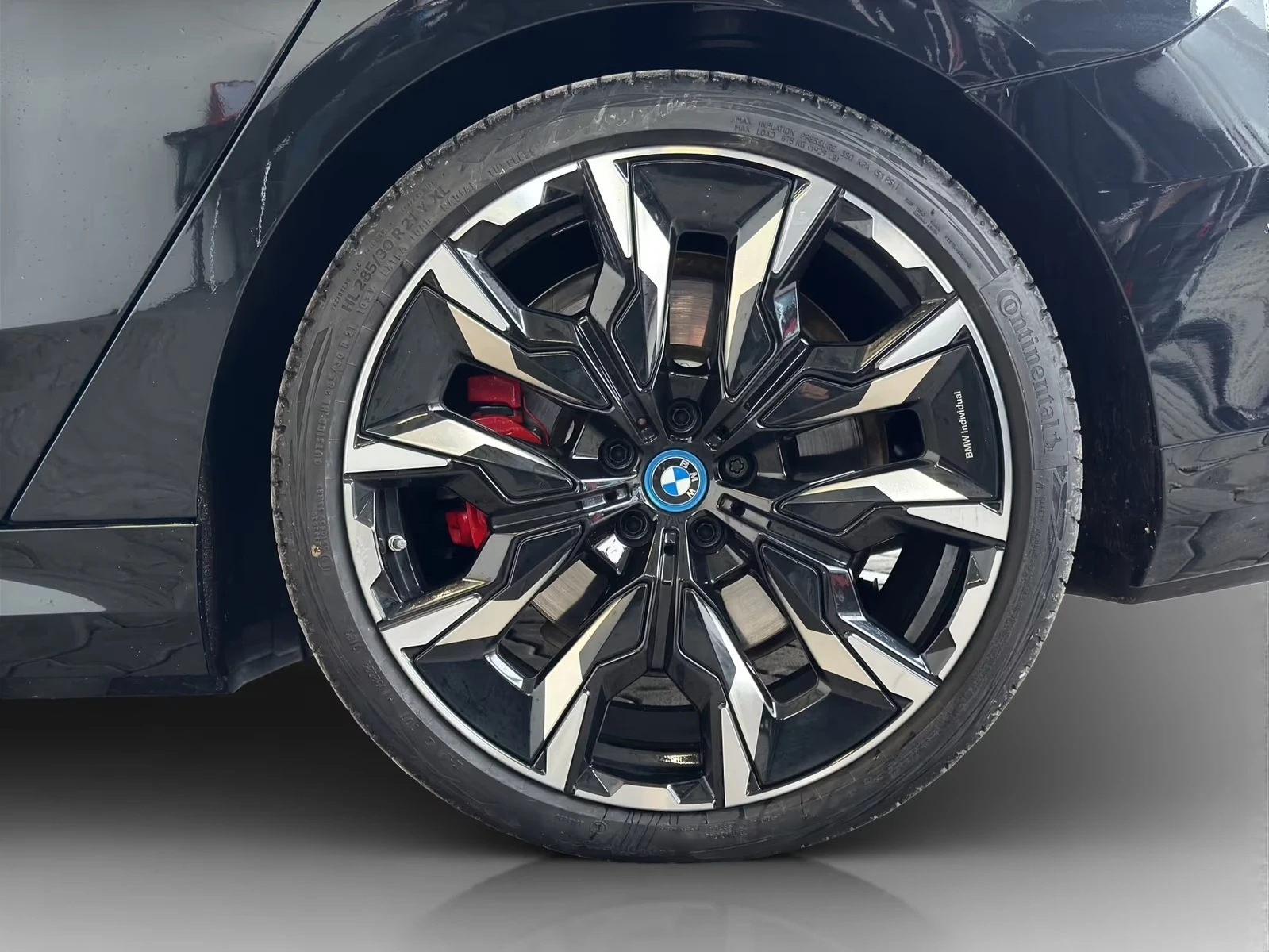 BMW i5 M60i/xDrive/H&K/SHADOW LINE/CAMERA/, снимка 5 - Автомобили и джипове - 53972171