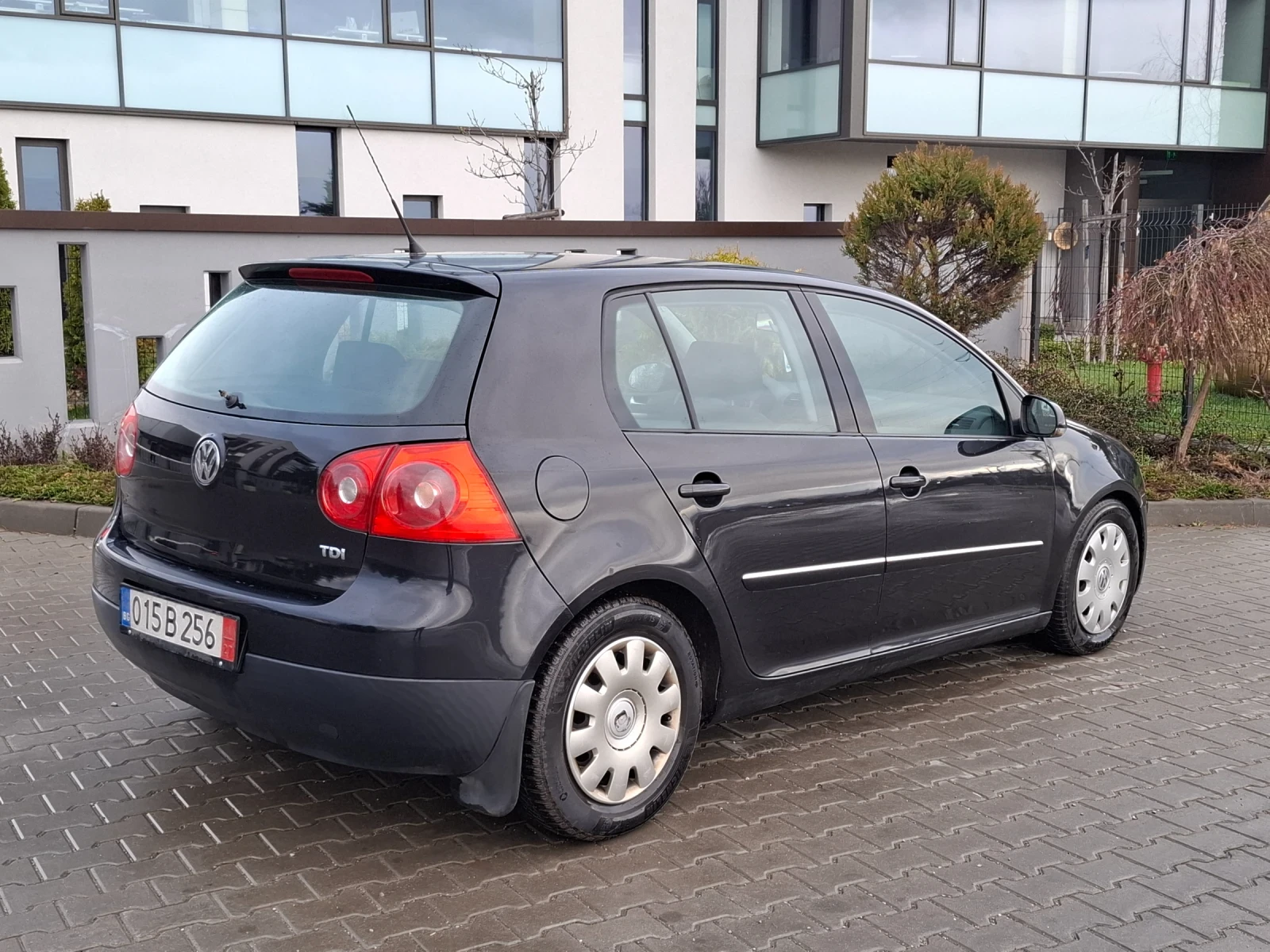 VW Golf 1.9TDI* (105кс)* * FACELIFT* * НОВ ВНОС* * , снимка 15 - Автомобили и джипове - 54071130