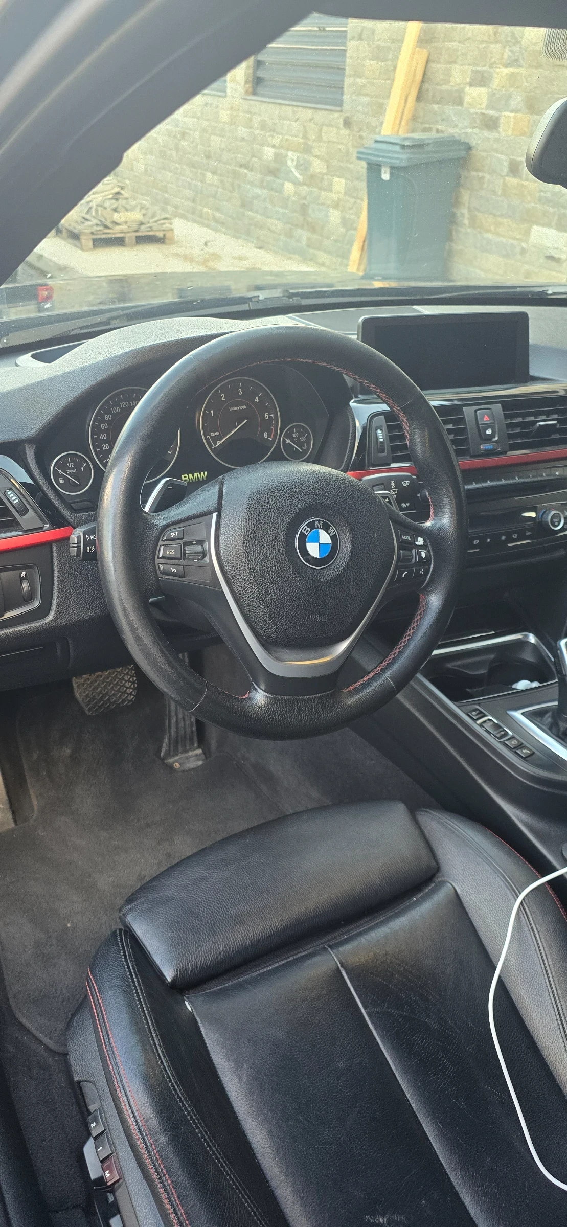 BMW 320, снимка 6 - Автомобили и джипове - 54239979