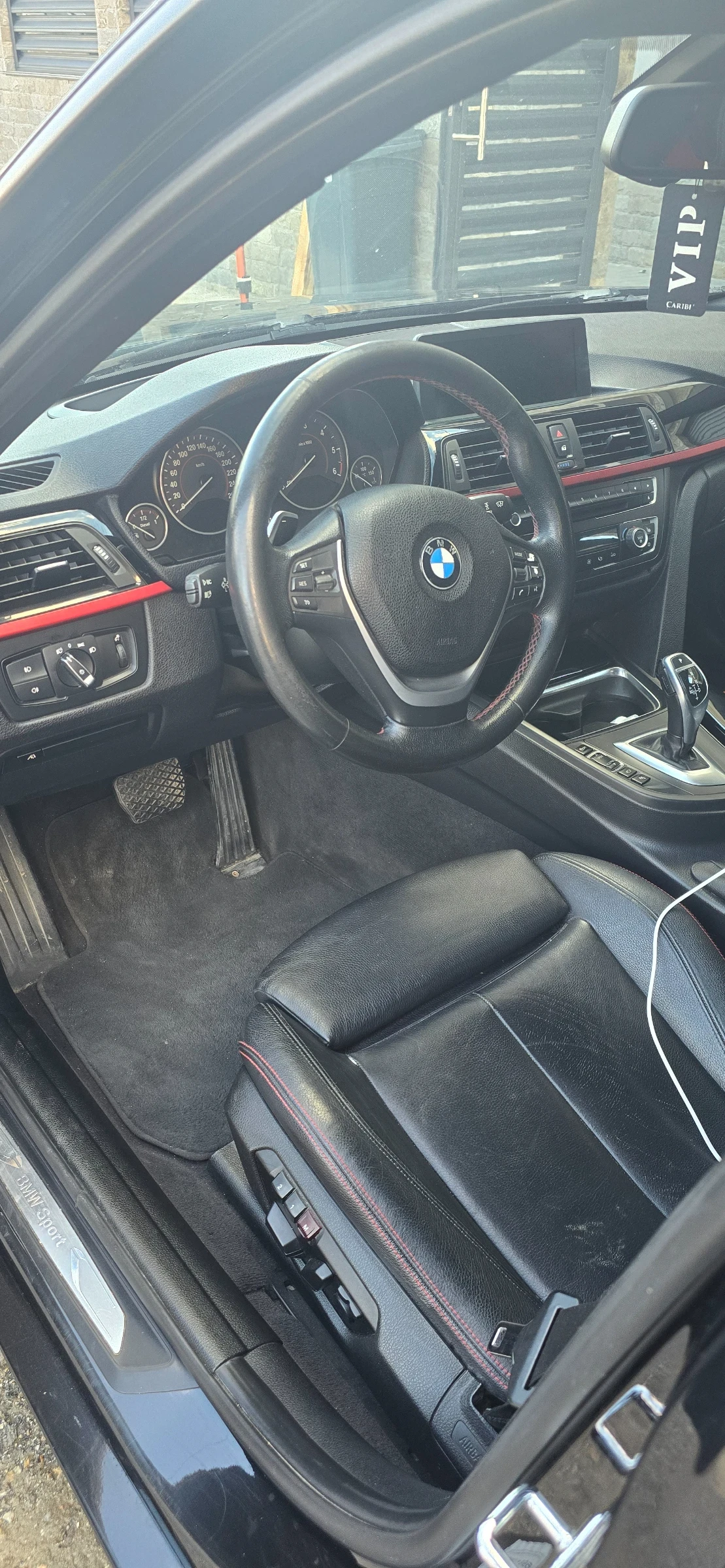 BMW 320, снимка 8 - Автомобили и джипове - 54239979