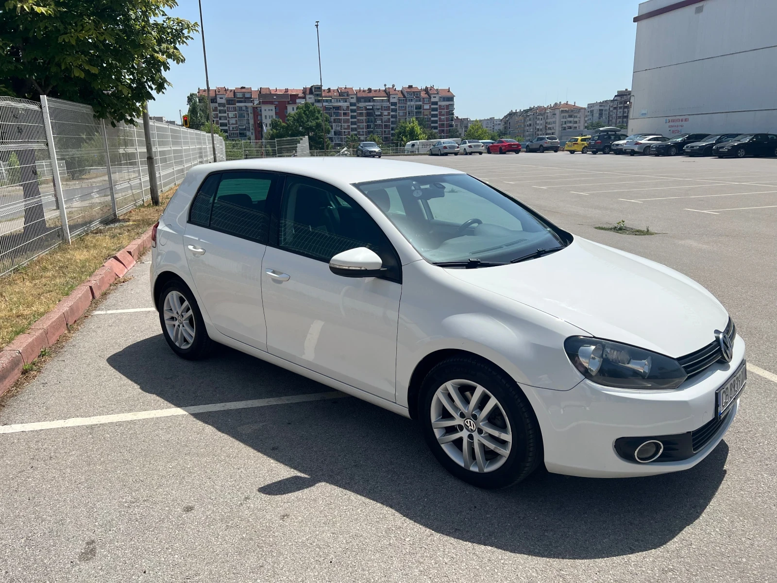 VW Golf, снимка 5 - Автомобили и джипове - 54298893