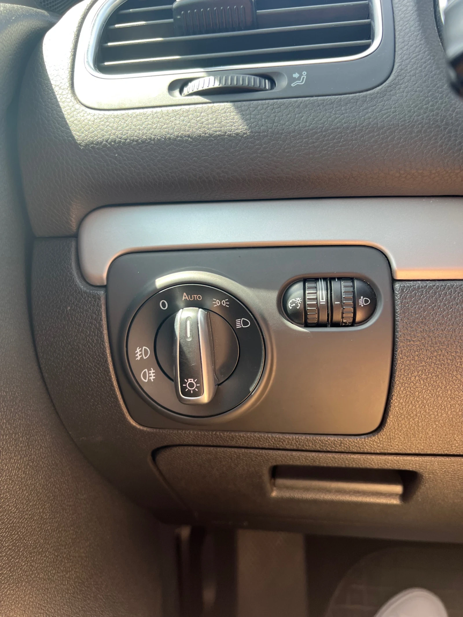 VW Golf, снимка 9 - Автомобили и джипове - 54298893