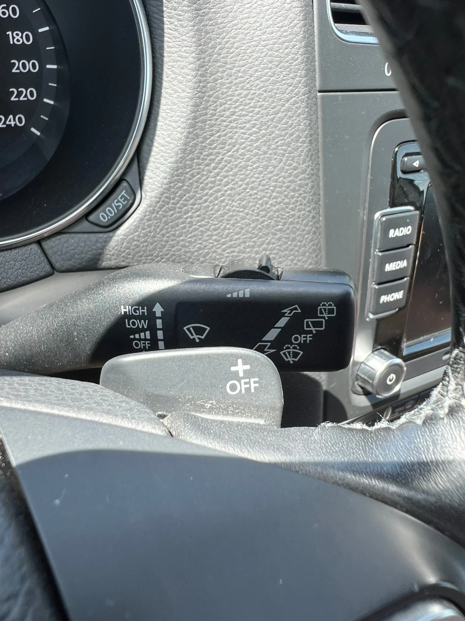VW Golf, снимка 11 - Автомобили и джипове - 54298893