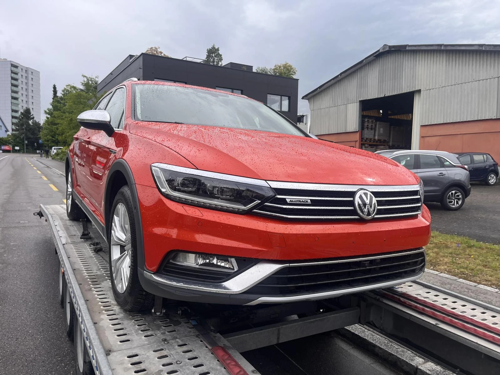 VW Passat 2.0 TDI 190 k.c Alltrack Highline Швейцария, снимка 2 - Автомобили и джипове - 54629478