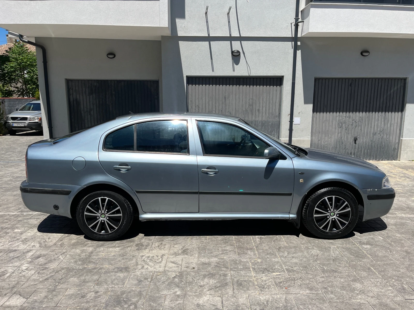 Skoda Octavia 1.6I/ГАЗ/БЕНЗИН, снимка 7 - Автомобили и джипове - 54686227