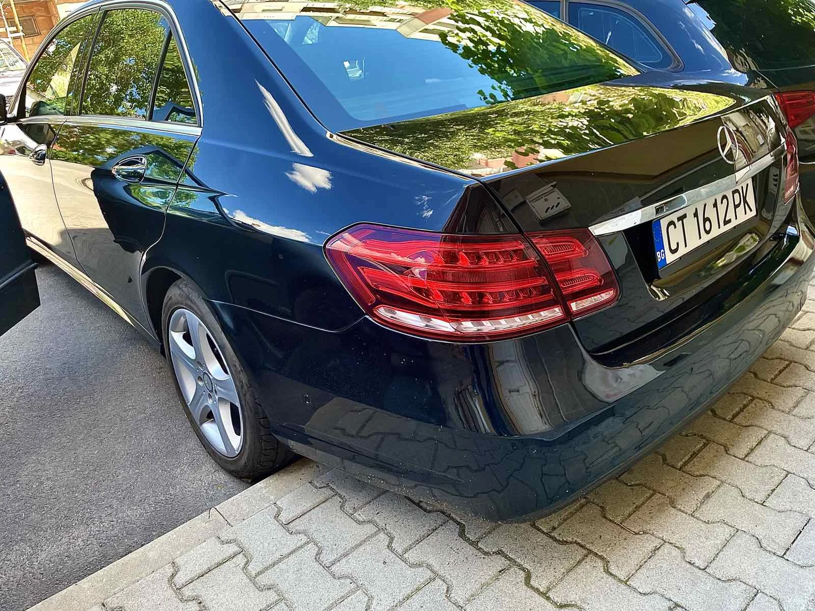 Mercedes-Benz E 200 CNG, снимка 13 - Автомобили и джипове - 54991520