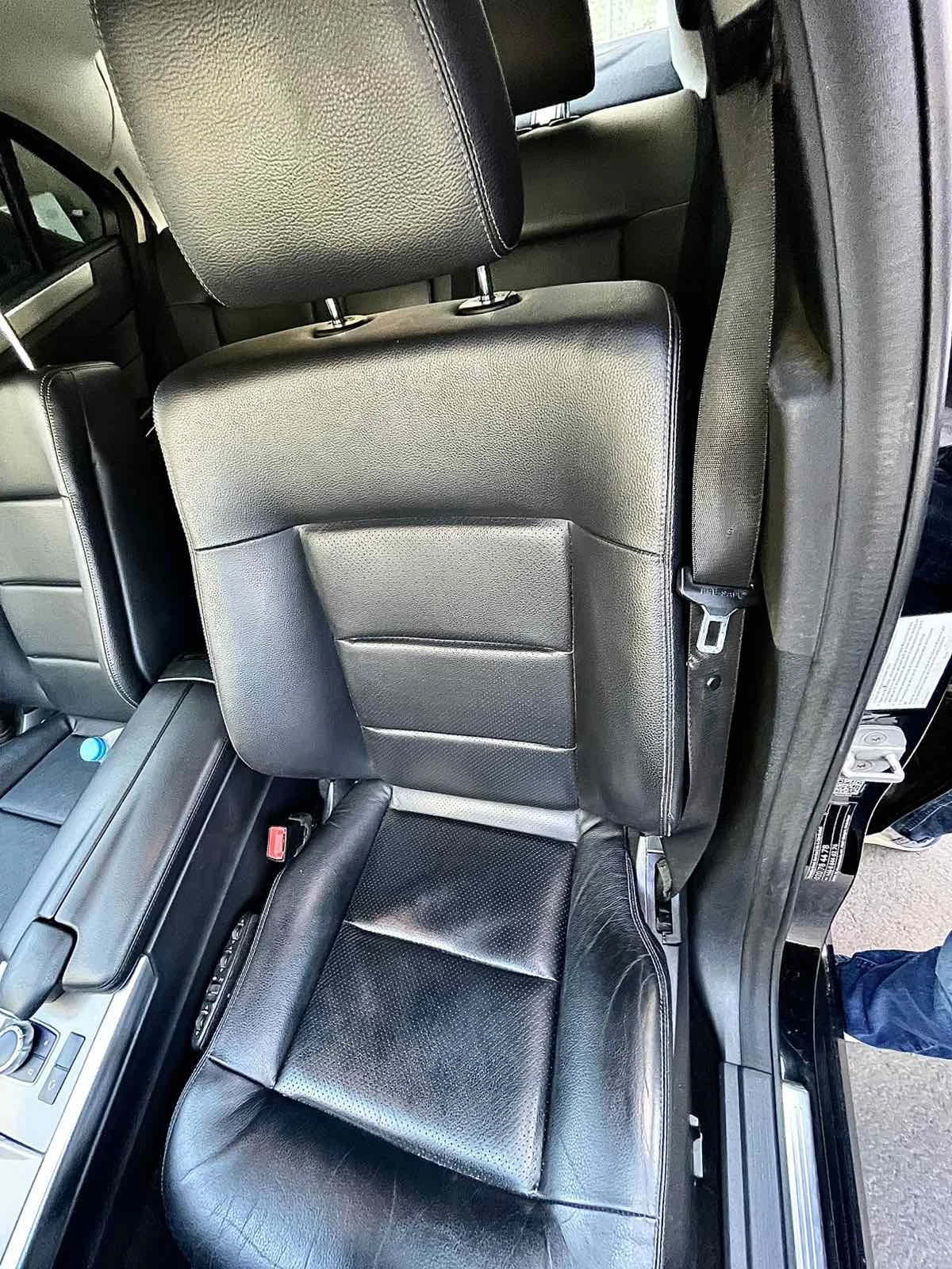 Mercedes-Benz E 200 CNG, снимка 9 - Автомобили и джипове - 54991520