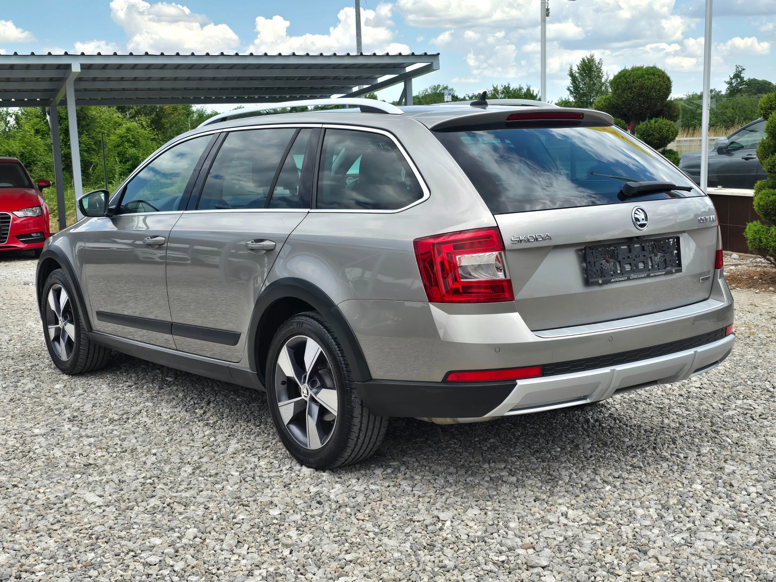 Skoda Octavia 2.0DSG SCOUT ! ! РЕАЛНИ КИЛОМЕТРИ ЕВРО 6, снимка 3 - Автомобили и джипове - 55256102