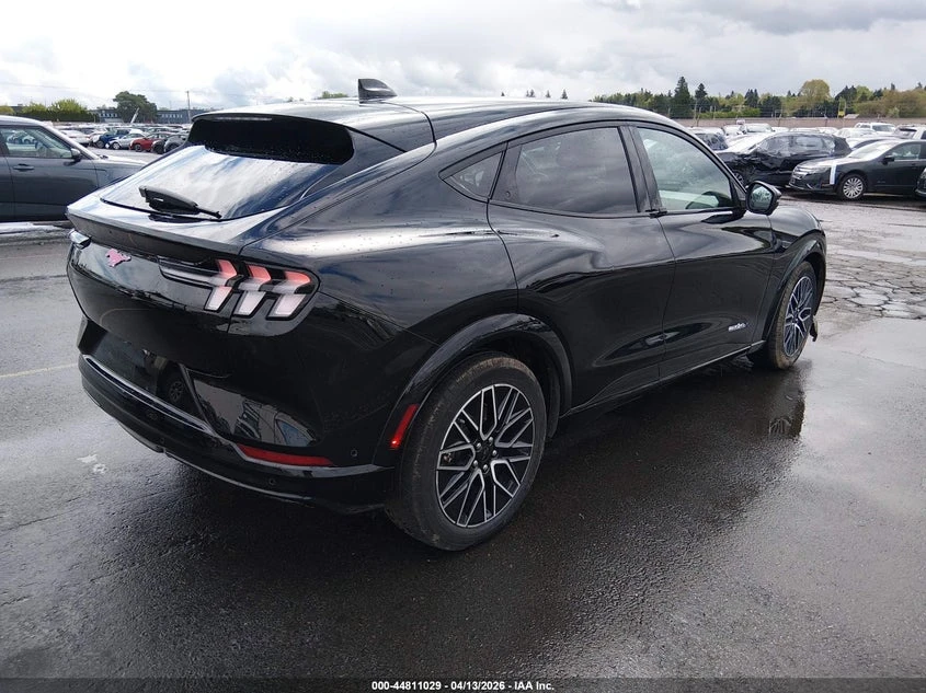 Ford Mustang Mach-E Premium, снимка 4 - Автомобили и джипове - 55288850
