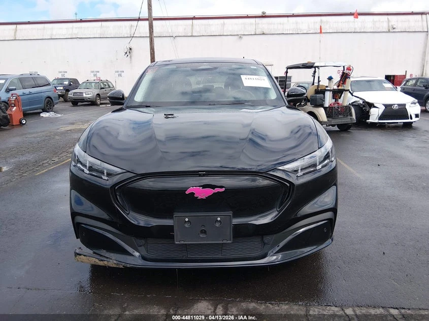 Ford Mustang Mach-E Premium, снимка 12 - Автомобили и джипове - 55288850